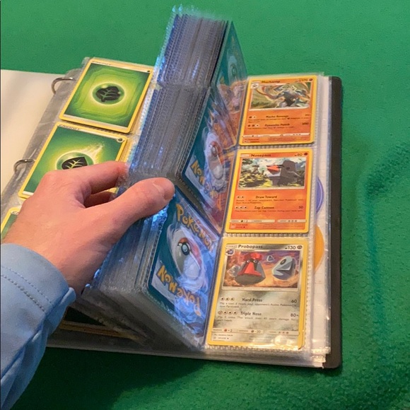 36 pages, all organized! Old and New packs - Picture 1 of 1